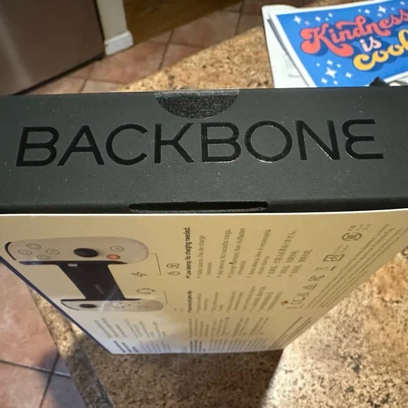 Sony PlayStation Backbone White - Lightening Edition (Great Christmas Gift!) - Picture 3 of 10